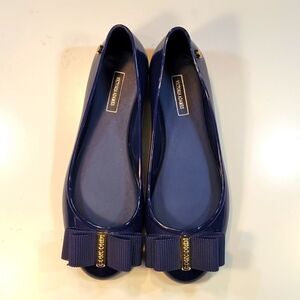 VICTORIA ADAMES STYLENO MATERIAL WOMEN"S SLIP ON WOMEN"S FLAT SHOE